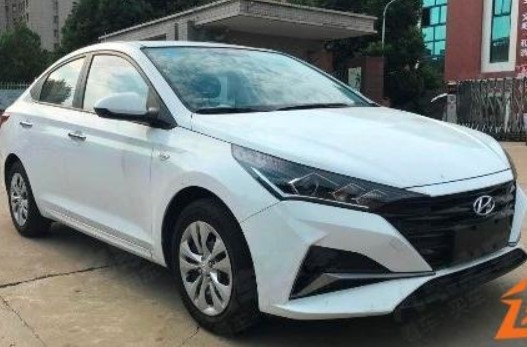 Обновленный Hyundai Solaris попал на пленку