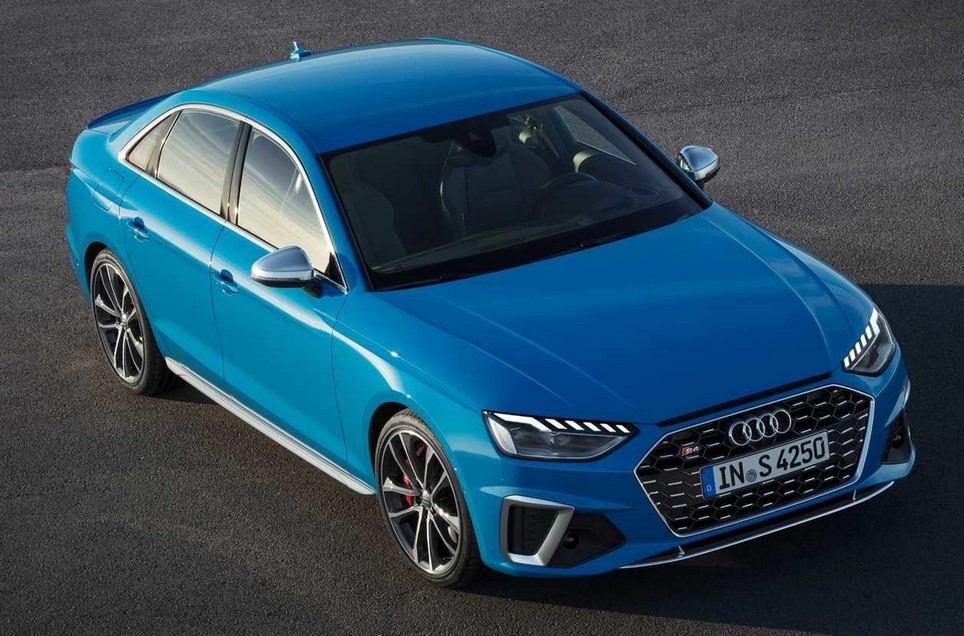 Audi A4 визуально визуально сильно изменилась