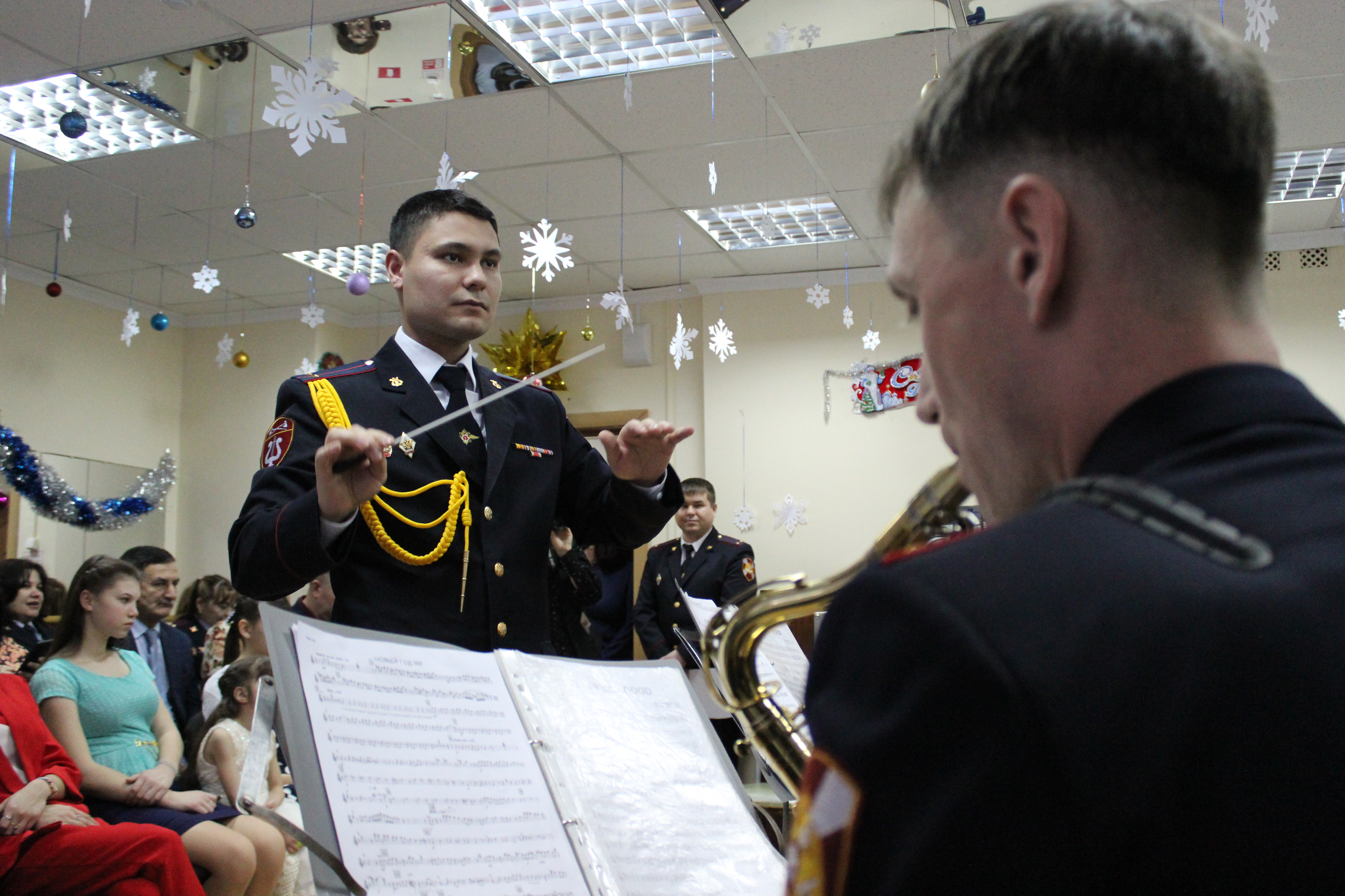 19 февраля в войсках национальной гвардии отмечается День военно-оркестровой службы.