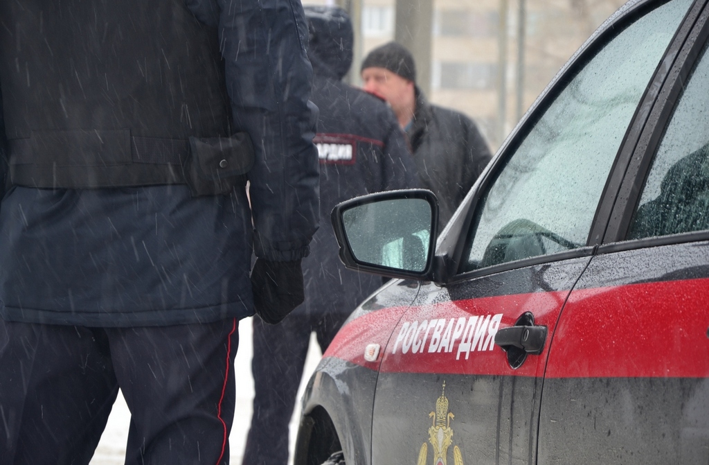 Подозреваемого в краже одежды из мини-отеля в Казани задержали сотрудники вневедомственной охраны Росгвардии
