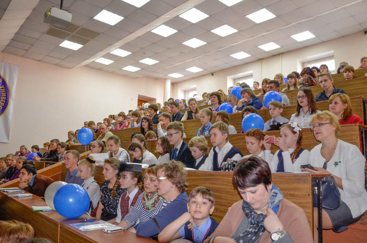 АлтГУ приглашает школьников на заключительный тур конкурса «Вокруг света» - 2019