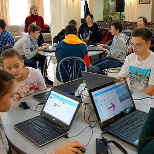 Преподаватели CODDY провели турнир по программированию для детей с ОВЗ