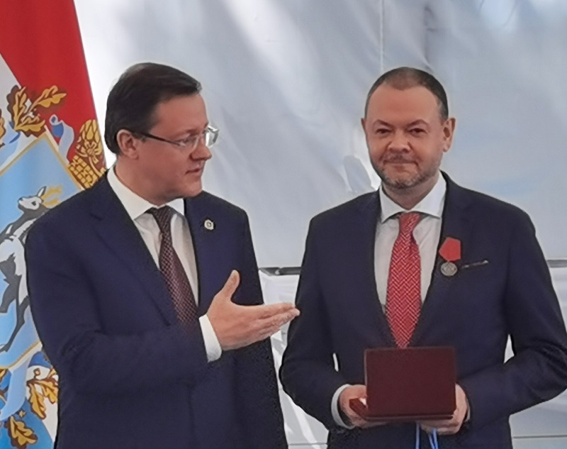 В честь Дня России ректору ТГУ вручили государственную награду