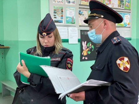 В Башкирии росгвардейцы в составе межведомственной комиссии проверили летние лагеря