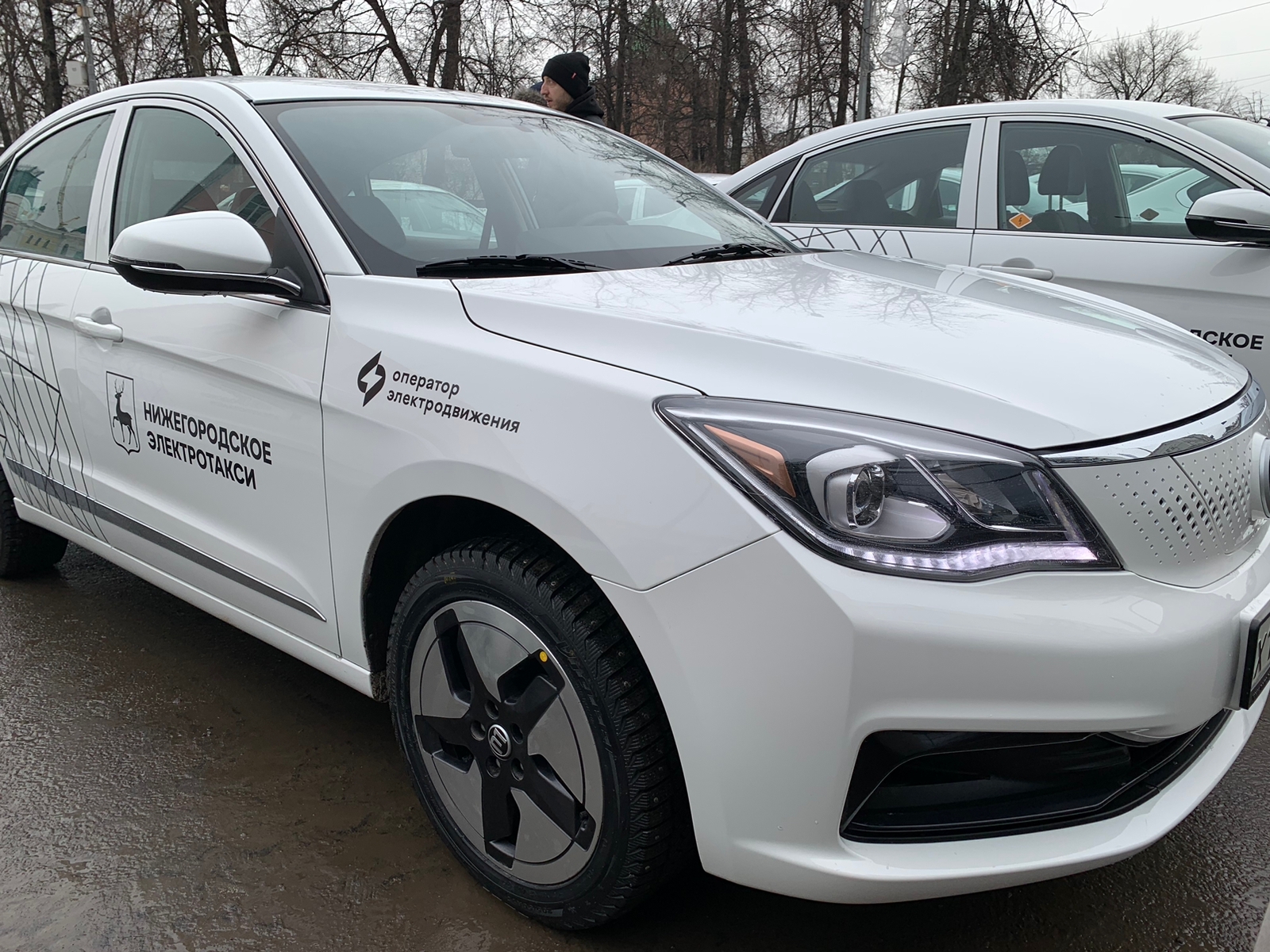 CARCADE профинансировала 180 электрокаров EVOLUTE для таксопарка Нижнего Новгорода