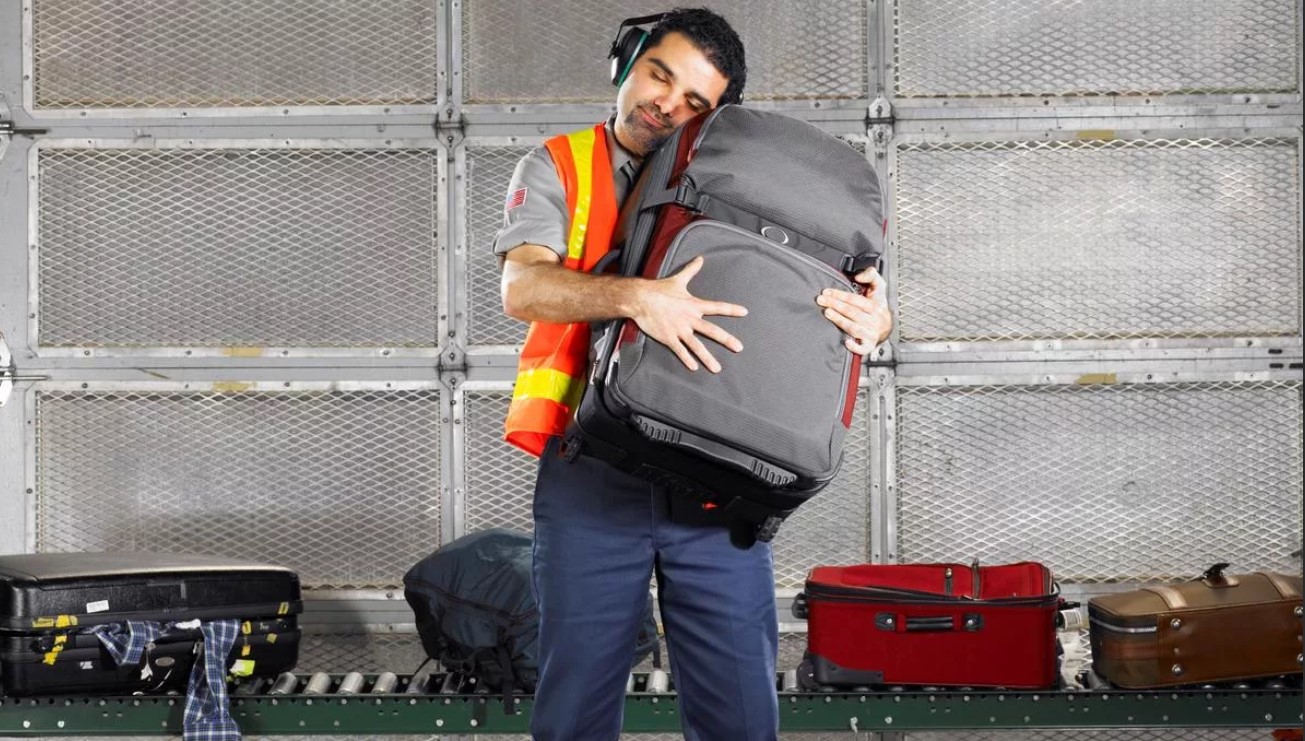Стоит ли дополнительно страховать багаж перед путешествием?