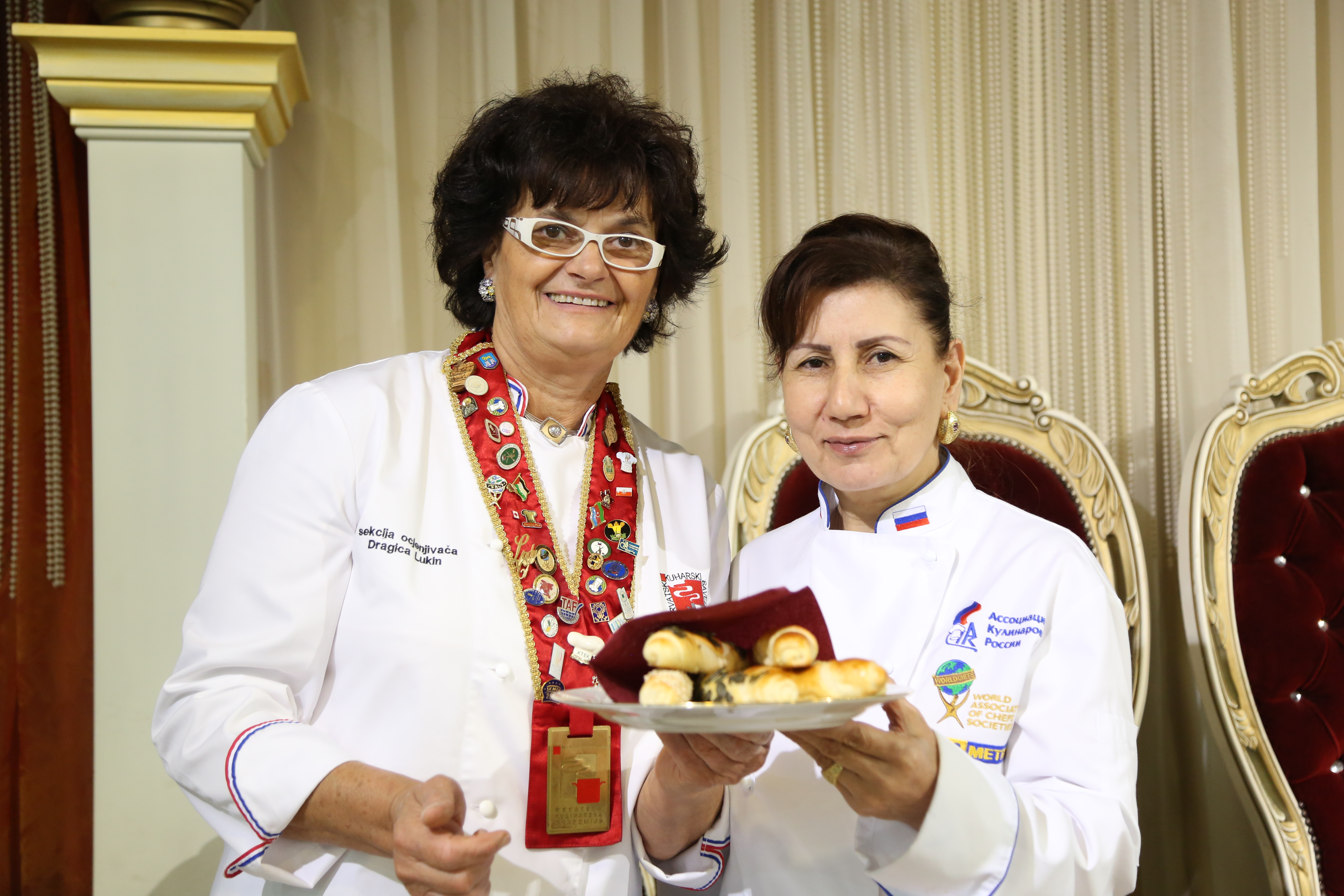  Центр обучения кулинарному искусству «VIP Кулинария» — известное далеко за пределами Дагестана и России специализированное учебное заведение высокого класса по подготовке и переподготовке поварских и кондитерских кадров.