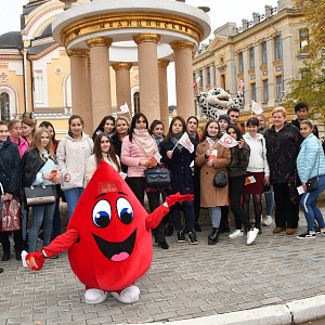 Участники межвузовской донорской акции в Саратовском медицинском университете сдали около 50 литров крови ПОДЕЛИТЬСЯ
